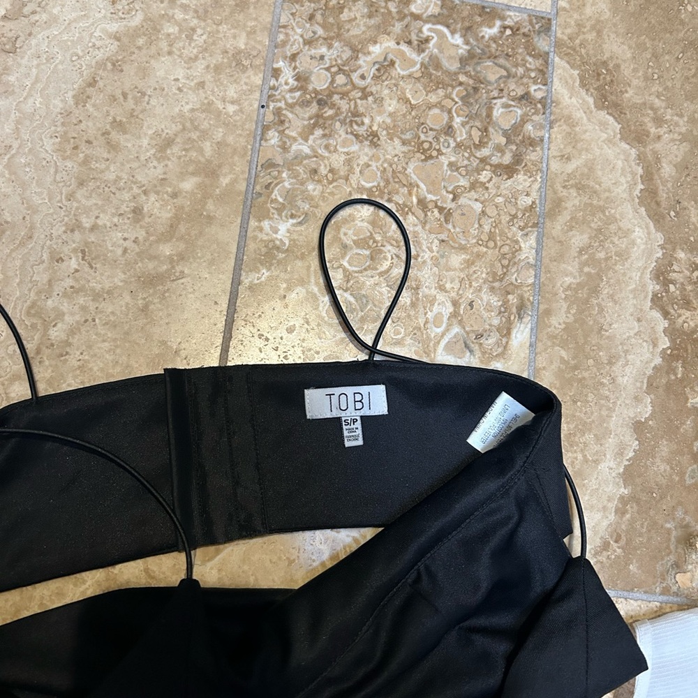 Tobi Bralette - Picture 3 of 3
